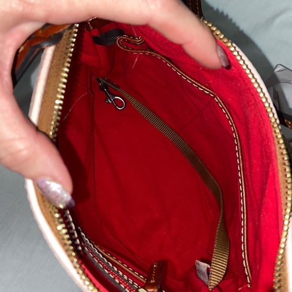 Like new Dooney & Bourke Pebble Grain Crossbody Bag blush - Picture 9 of 15